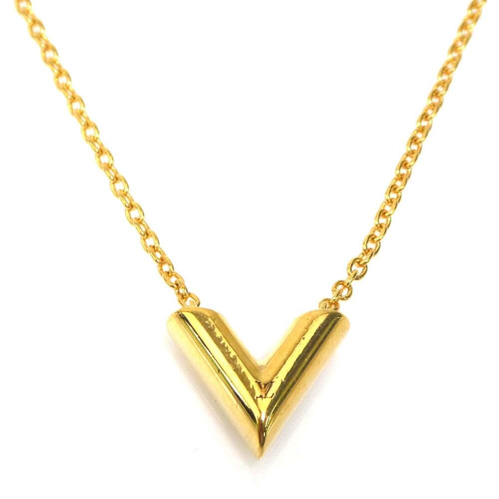 LOUIS VUITTON Gold Necklace - Picture 1 of 11